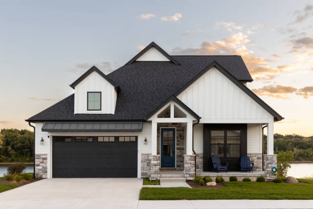 Best Emergency Roof Repair  in Spooner, WI
